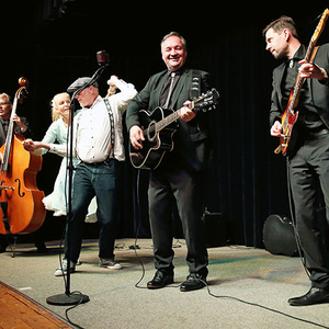 ,,The LineWalkers'' brachten mit ihrem Johnny Cash Tribute- Konzert den Saal zum Kochen.