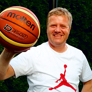 Dribbeln mit Lars Vollrath beim Basketball